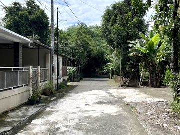 Rumah Luas Harga Murah dekat Jalan Parangtritis