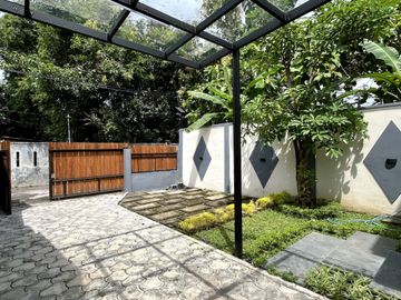 Rumah Luas Harga Murah dekat Jalan Parangtritis