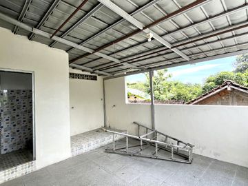 Rumah Luas Harga Murah dekat Jalan Parangtritis