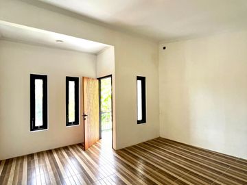 Rumah Luas Harga Murah dekat Jalan Parangtritis