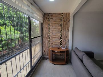 Venta de Departamento en Lomas de Urdesa – Amplio y Remodelado, Guayaquil