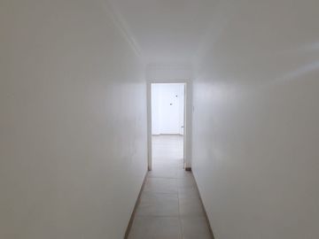 Venta de Departamento en Lomas de Urdesa – Amplio y Remodelado, Guayaquil