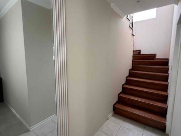 CASA EN RENTA AMOBLADA