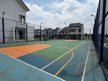 Rumah mewah dekat dengan akses toll Di Cibubur DP 10 Juta