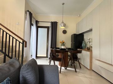 Rumah mewah dekat dengan akses toll Di Cibubur DP 10 Juta