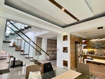 FOR SALE!  3BR House and Lot in Greenwoods Executive Village, Pasig City
