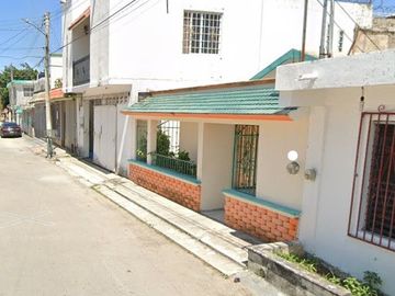 REMATO HERMOSA CASA INCREIBLE PRECIO Y OPORTUNIDAD EN LA COLONIA PAYO OBISPO CHETUMAL APROVECHA