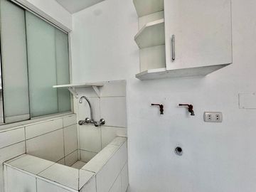 SE VENDE HERMOSO DEPARTAMENTO EN LAS LOMAS DE LA MOLINA VIEJA - LA MOLINA