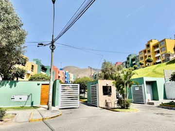 SE VENDE HERMOSO DEPARTAMENTO EN LAS LOMAS DE LA MOLINA VIEJA - LA MOLINA