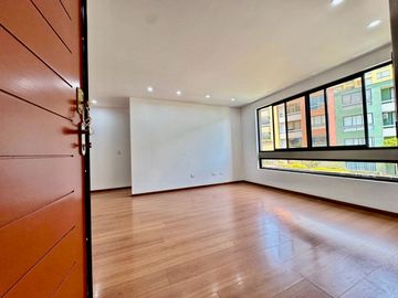 SE VENDE HERMOSO DEPARTAMENTO EN LAS LOMAS DE LA MOLINA VIEJA - LA MOLINA