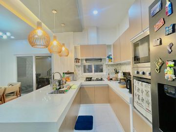₱10.8 M ALL IN (INCLUDING CGT&TRANSFER) FULLY FURNISHED MODERN HOUSE & LOT FOR SALE IN MABALACAT, PAMPANGA