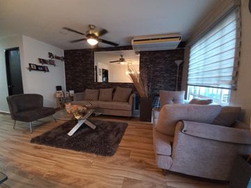 Casa en venta remodelada Col. Las Brisas Zona Sur Monterrey