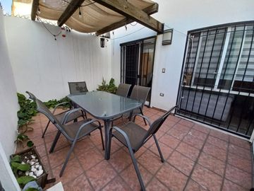 Casa en venta remodelada Col. Las Brisas Zona Sur Monterrey