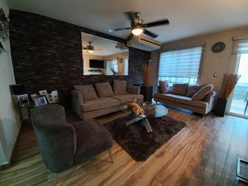 Casa en venta remodelada Col. Las Brisas Zona Sur Monterrey