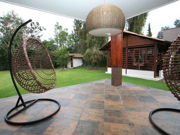 DE VENTA O RENTA — CONFORT Y NATURALEZA EN UNA UBICACIÓN PRIVILEGIADA