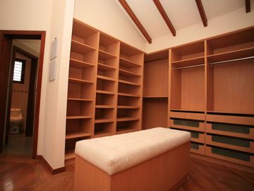 DE VENTA O RENTA — CONFORT Y NATURALEZA EN UNA UBICACIÓN PRIVILEGIADA