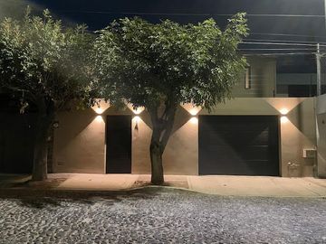 VENTA DE CASA  EN ALAMOS SEGUNDA SECCION QUERETARO QUERETARO