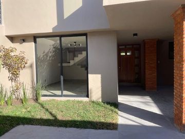 VENTA DE CASA  EN ALAMOS SEGUNDA SECCION QUERETARO QUERETARO
