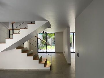 VENTA DE CASA  EN ALAMOS SEGUNDA SECCION QUERETARO QUERETARO