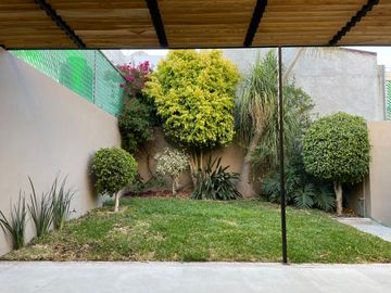 VENTA DE CASA  EN ALAMOS SEGUNDA SECCION QUERETARO QUERETARO