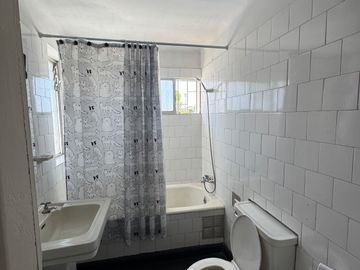 Casa 2 pisos a 2 cuadras plaza de Armas de Chillán