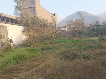 SE VENDE TERRENO EN HUAYCAN