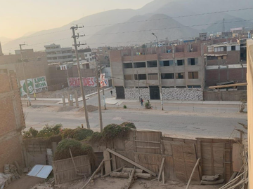 SE VENDE TERRENO EN HUAYCAN
