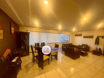 DEPARTAMENTO AMOBLADO EN VENTA, Sector Av. 3 de Noviembre D347