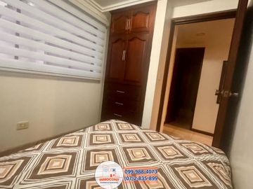 DEPARTAMENTO AMOBLADO EN VENTA, Sector Av. 3 de Noviembre D347
