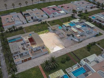 Terreno Playa el Golf de Asia