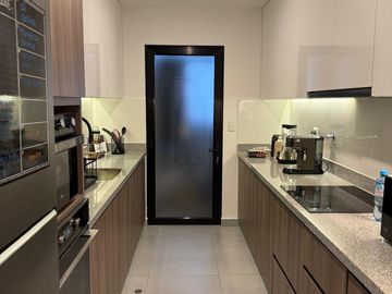DEPARTAMENTO EN EXCELENTE ZONA DE MIRAFLORES