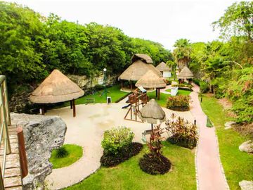 Vendoo casa en RESIDENCIAL REGATTA, Puerto Morelos, Quintana Roo.