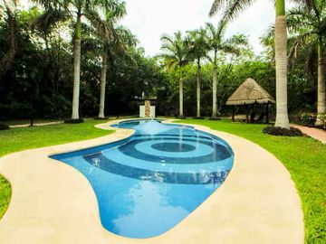 Vendoo casa en RESIDENCIAL REGATTA, Puerto Morelos, Quintana Roo.