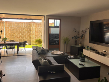 CASA EN VENTA!! MORILLOTLA
