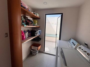 CASA EN VENTA!! MORILLOTLA