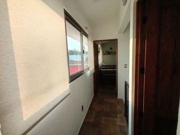 En Renta Casa En Condominio, Buena Ubicación, Alberca y Jardín
