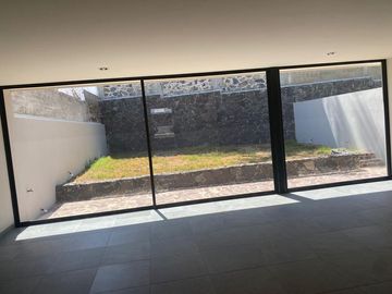 CASA EN VENTA En Lomas de Gran Jardín