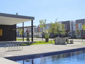 DESARROLLO PARQUES TESISTÁN: CASAS Y DEPARTAMENTOS EN ZAPOPAN