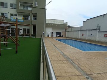 Apartamento barrio Vipasa. Piso 6 con ascensor.