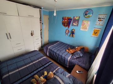 Cómoda Casa en Microbarrio (4D-3B-2E), Jardines de Santa María, Maipú.