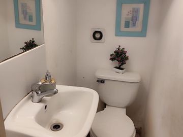 Cómoda Casa en Microbarrio (4D-3B-2E), Jardines de Santa María, Maipú.
