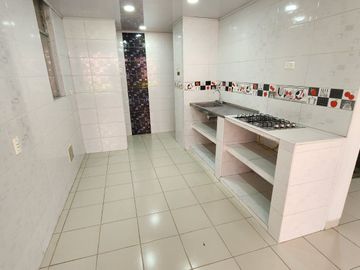 SE VENDE APARTAMENTO AMPLIO MADRID LA FINCA 7