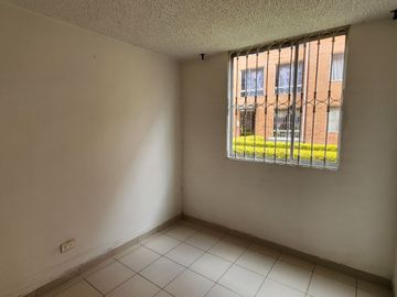 SE VENDE APARTAMENTO AMPLIO MADRID LA FINCA 7