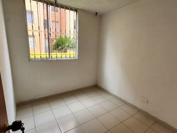 SE VENDE APARTAMENTO AMPLIO MADRID LA FINCA 7