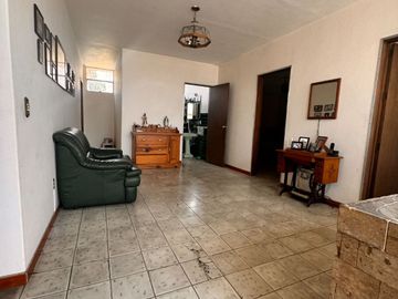 Venta Casa a 2 cuadras Glorieta Minerva Ideal Negocio, Oficina, Casa Habitación