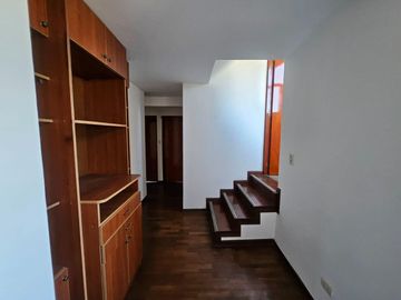 Departamento a la Venta en Santiago de Surco