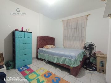 EN VENTA CASA MUCHO LOTE 1 GUAYAQUIL CERCA MALL DEL NORTE