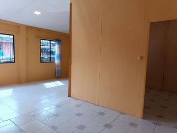 Vendo casa de 1 planta, 2 dormitorios en la Ciudadela Mariana de Jesús, Vía Durán-Yaguachi