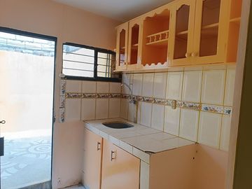 Vendo casa de 1 planta, 2 dormitorios en la Ciudadela Mariana de Jesús, Vía Durán-Yaguachi
