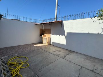 CASA EN VENTA EN VILLA BONITA